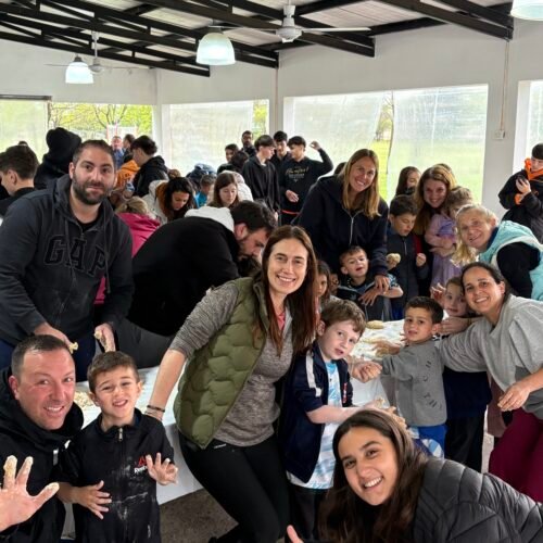 Amasado de Jalá Agulá Comunitario